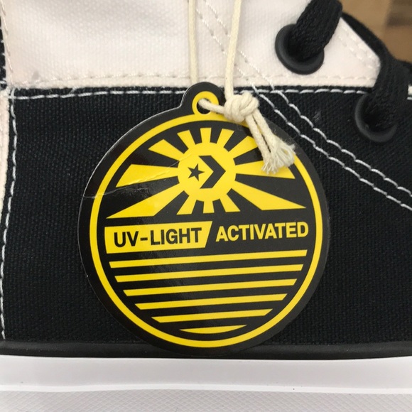 CONVERSE CTAS HIGH TOP BRAND NEW - Picture 3 of 15